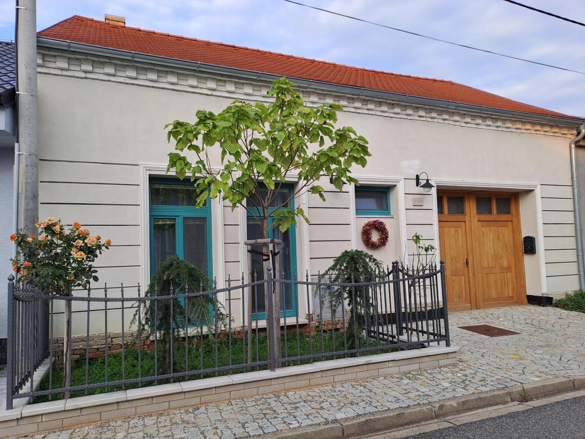 Apartamento Mirabelka Rakvice Exterior foto